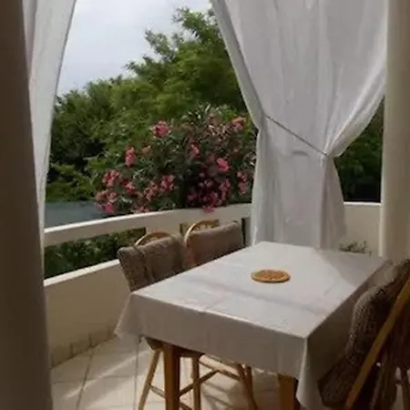 Apartment Rocco *